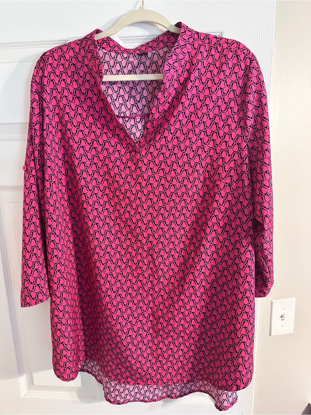 SHEIN Hot Pink Geometric V-Neck Tunic